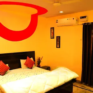 Taj Castle A Boutique Homestay , Агра Индия